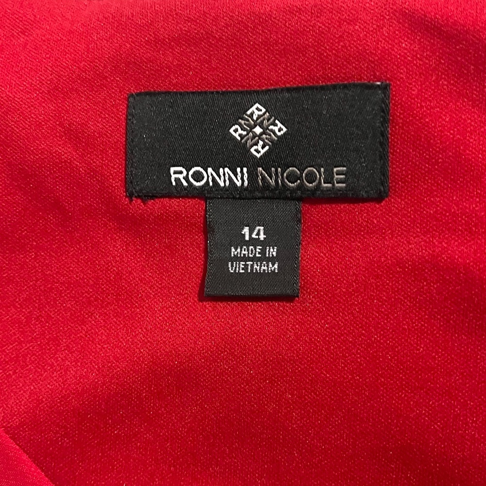 Women's Dress size 14 - NEW ITEM - Picture 8 of 10